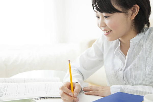 アルファゼミナールの個別指導コース 京都の看護大学・看護学校・助産学校・保健師学校受験予備校・塾 小論文・作文講座 看護学生のサポート 国家試験対策 